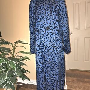 MYCRA PAC NOW  Blue & Black Velvety  Reversible Rain Coat Duster Matching Bag